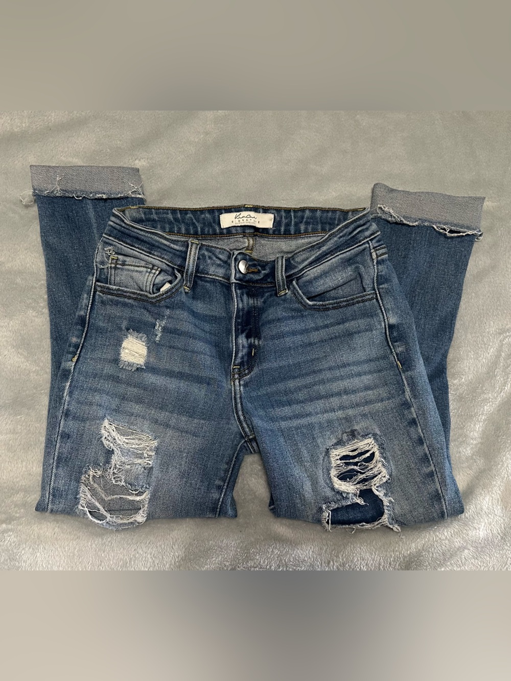 KanCan Signature Buckle Exclusive Distressed Cuffed Skinny Jeans 26